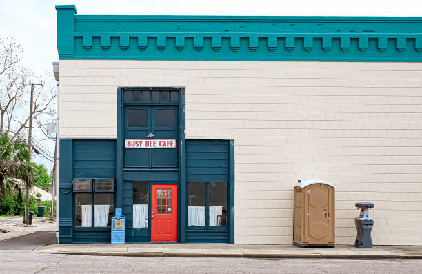 Porta potty delivery and setup in Lopezville, TX